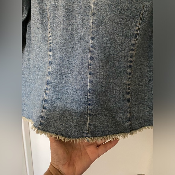 Vintage INC 1X Jean Jacket, Embroidery pre-owned.Circa 2000 Great condition! - Picture 8 of 8